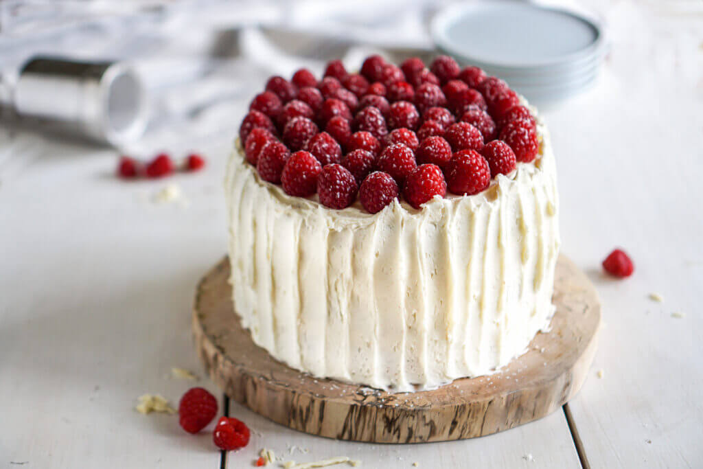 White Chocolate Raspberry Cake 