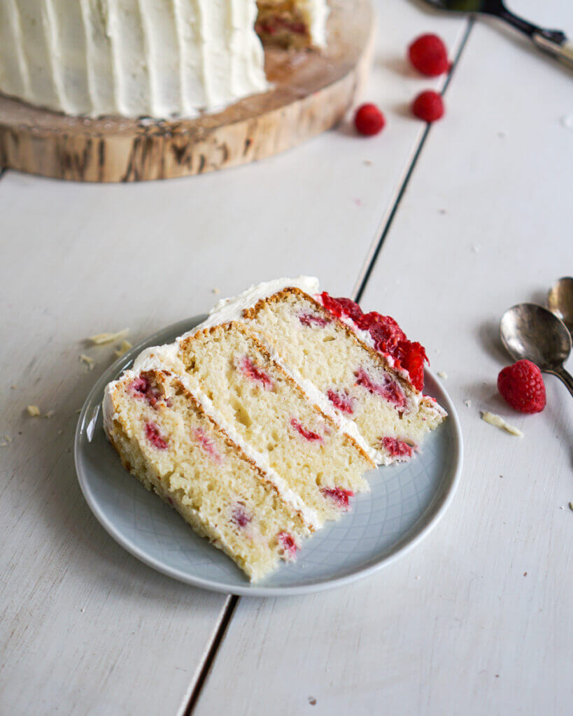 White Chocolate Raspberry Cake 